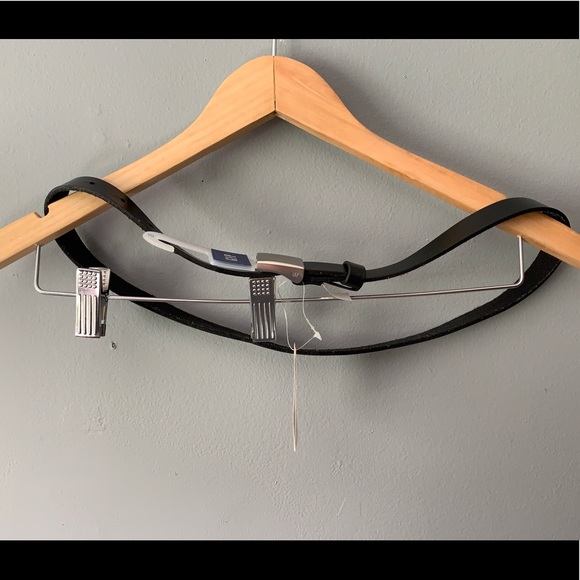 🛍Black Gap Leather Belt Size S - Picture 1 of 5